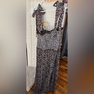 Angie maxi dress large NWT